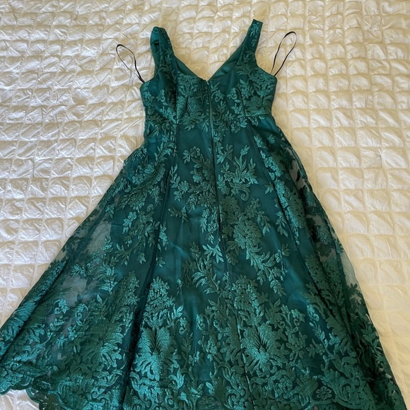 Lulus brocade embroidered Elegant Green Lace Dress - Picture 8 of 11